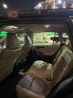 تويوتا راف 4